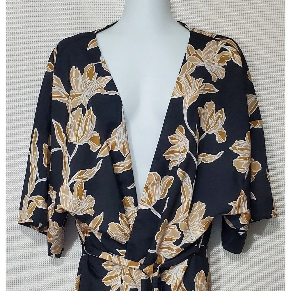Maison Du Soir Womens Robe S / M Black Gold Floral Kimono Duster Rachel Zoe - Picture 3 of 10